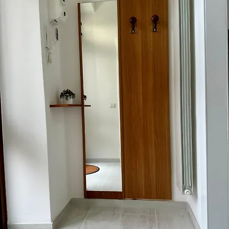 Verso Il * لافينو