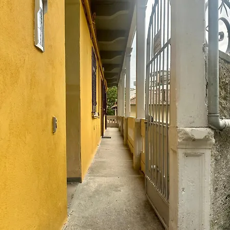 Verso Il * لافينو