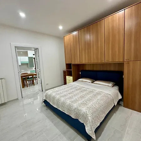 Verso Il شقة لافينو